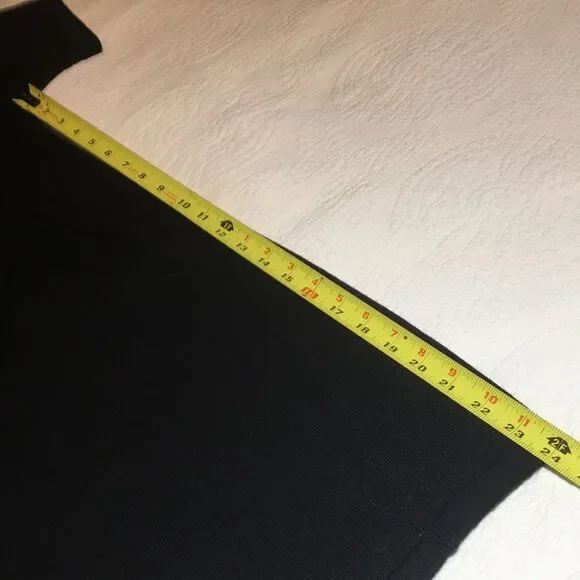 Loft Black scoopneck dress. SP - Picture 4 of 8